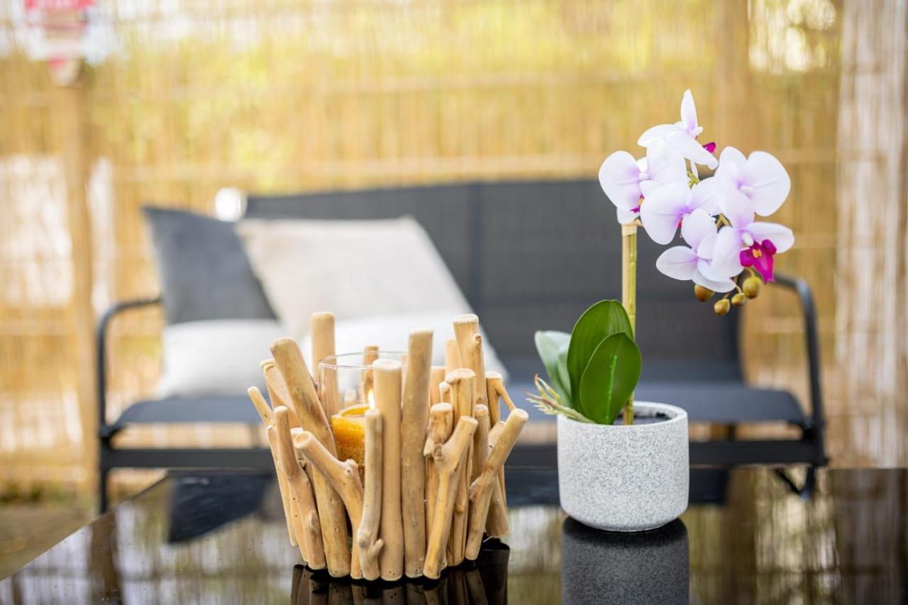 Апартаменты Eg Wohnung, Zentral, Anbindung, Mit Grosser Terrasse